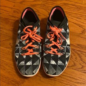 Size 8 Nike sneakers!